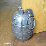 ドアストッパー 手榴弾型 4.1kg 合成樹脂