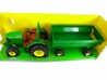 ジョンディア トラクターとグリーンワゴン おもちゃ