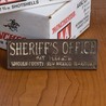 記念板 SHERIFFS OFFICE アンティーク仕上げ アイアンプレート