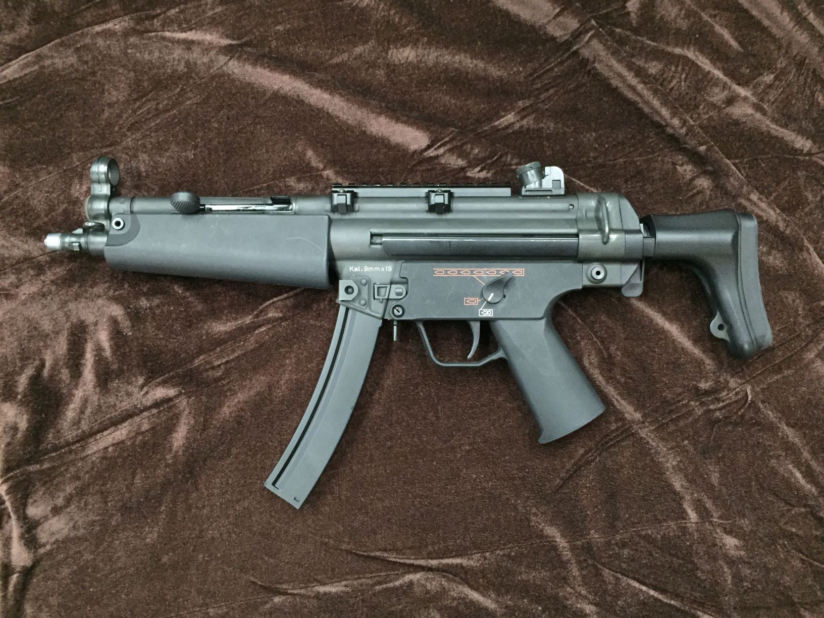 海外製 BOLT MP5J PEAKER リコイルショック電動ガンの修理をさせて頂きました