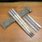 スイス軍放出品 テント用ペグ&ポール 収納袋付き