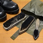 ドイツ軍放出品 シューズクリーナーキット 靴磨き ナイロン製収納バッグ付き ODグリーン