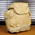 ポーランド軍放出品 ガスマスクバッグ MP-5用 防水 PVC生地 タンカラー