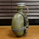 チェコ軍放出品 キャンティーン M60 アルミ製 レザーストラップ付