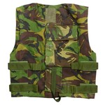 イギリス軍放出品 ボディアーマー 陸軍 ベルクロ式 背部ポケット付き DPM迷彩