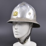 消防隊ヘルメット アルミ製 1940年代 セルビア放出品