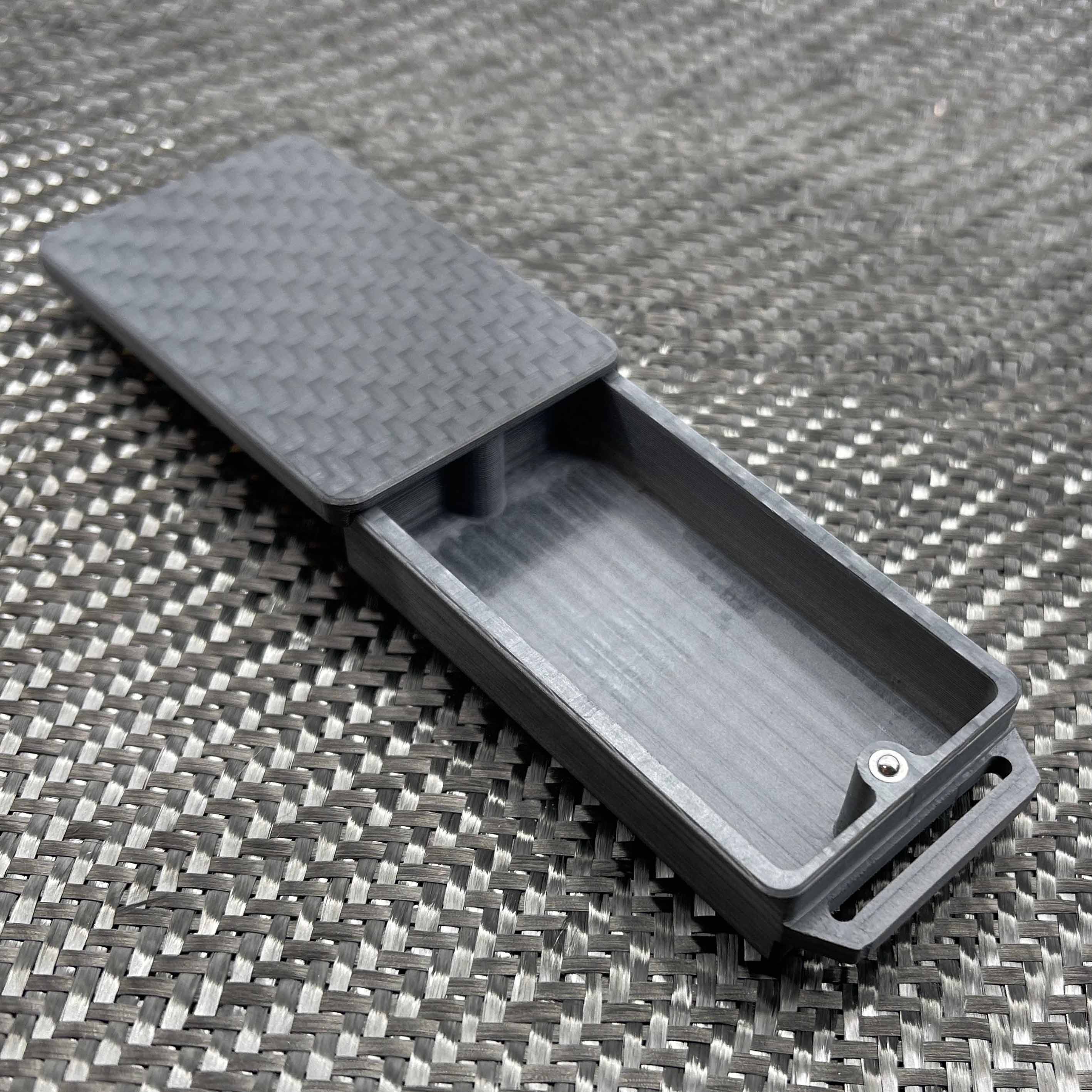 COUNTYCOMM スライドボックス Pocket Strong Box カーボンファイバー製