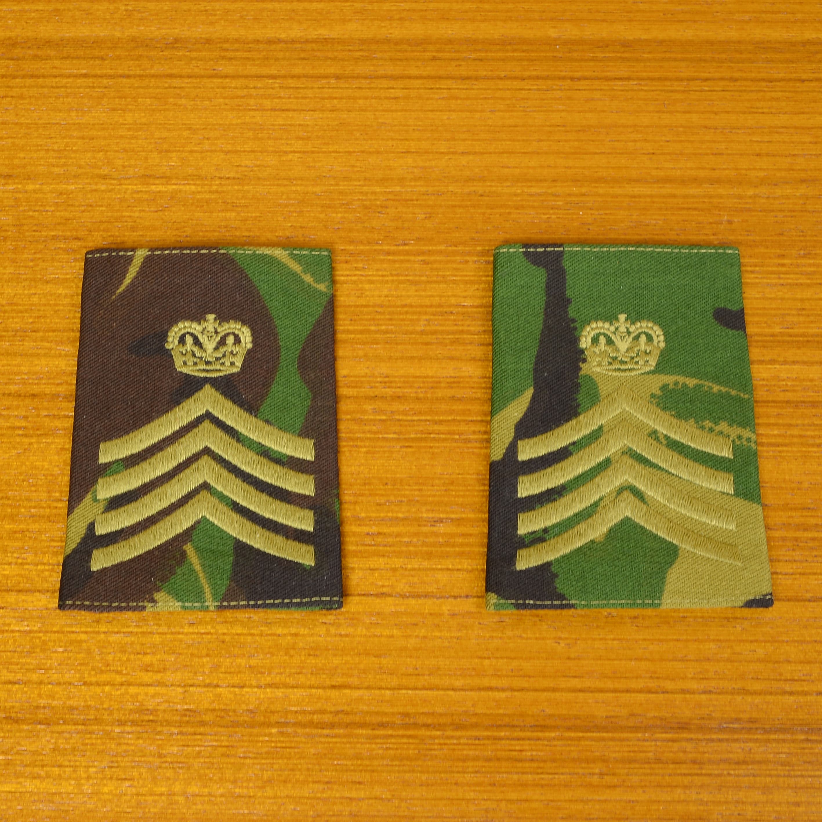 イギリス軍放出品 階級章 ドラムメジャー 肩章ループ DPM迷彩 2枚セット