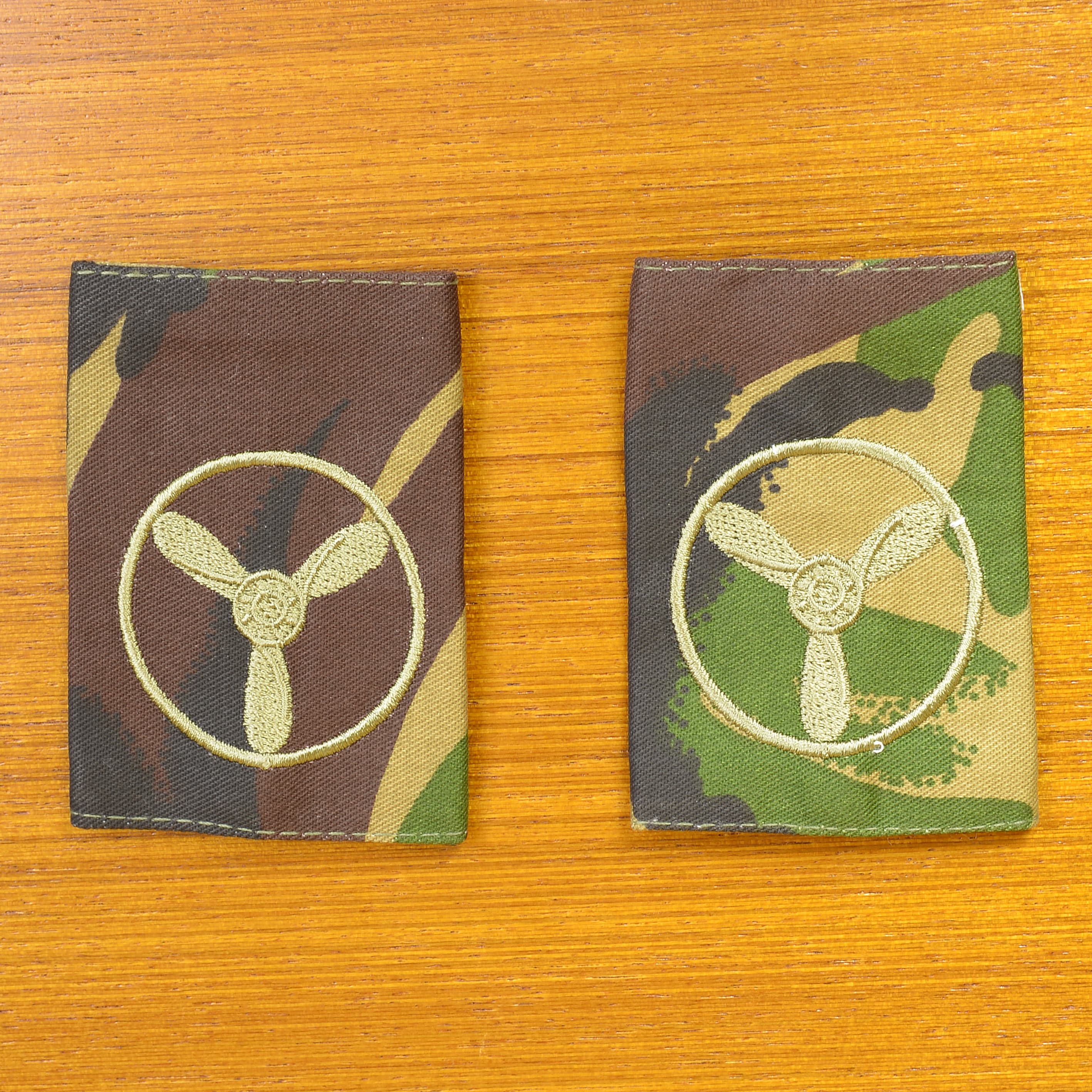 イギリス軍放出品 階級章 航空操縦士 肩章ループ DPM迷彩 2枚セット