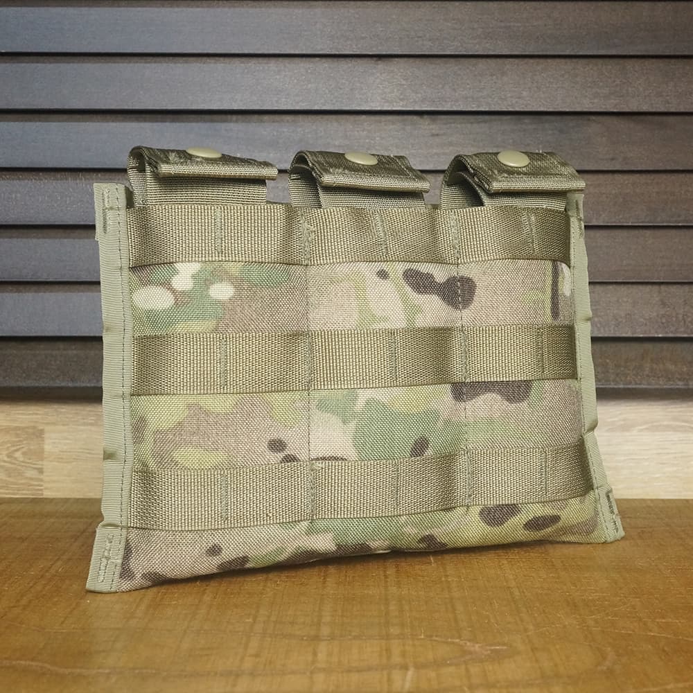 米軍放出品 ライフルマガジンポーチ MOLLE II M4/AR15 3本収納 OCP迷彩