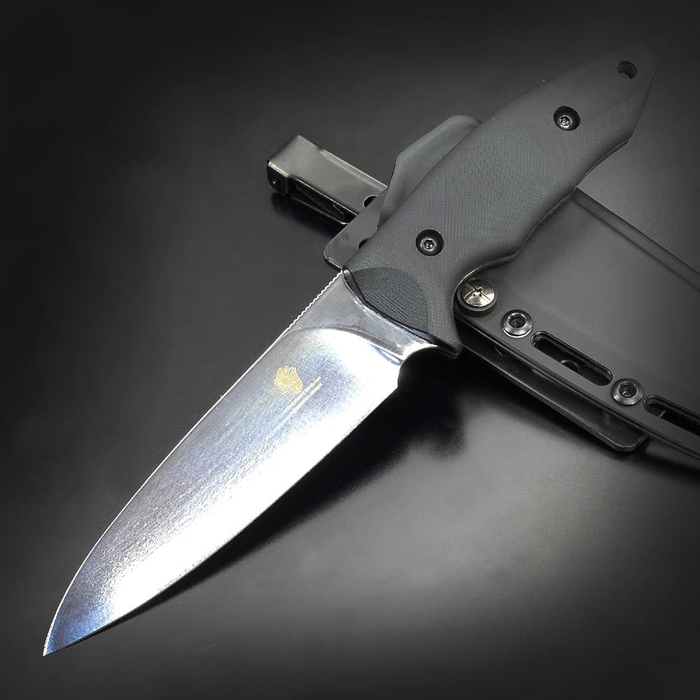 Makkari knives アウトドアナイフ 間狩純平作 ストレリチア SUS440鋼  樹脂製シース付属