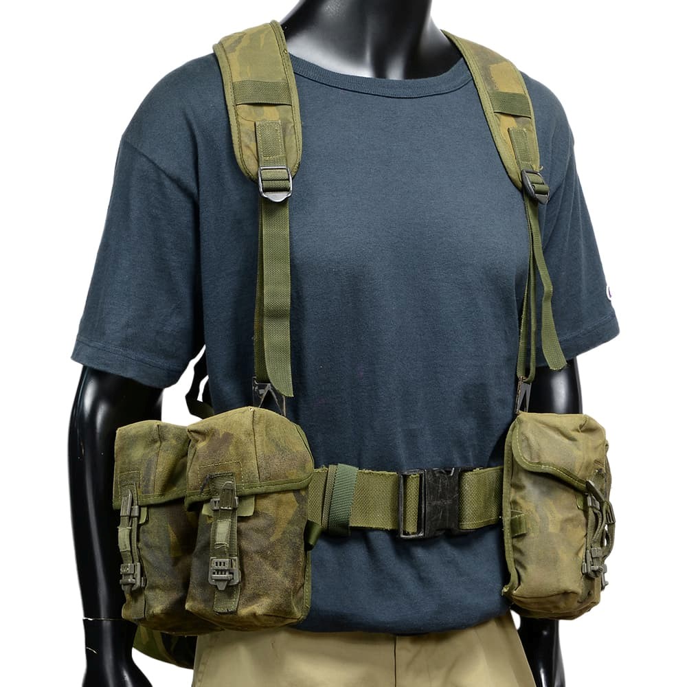 イギリス軍放出品 PLCEベルトキット DPM迷彩 バヨネットフロッグ付き