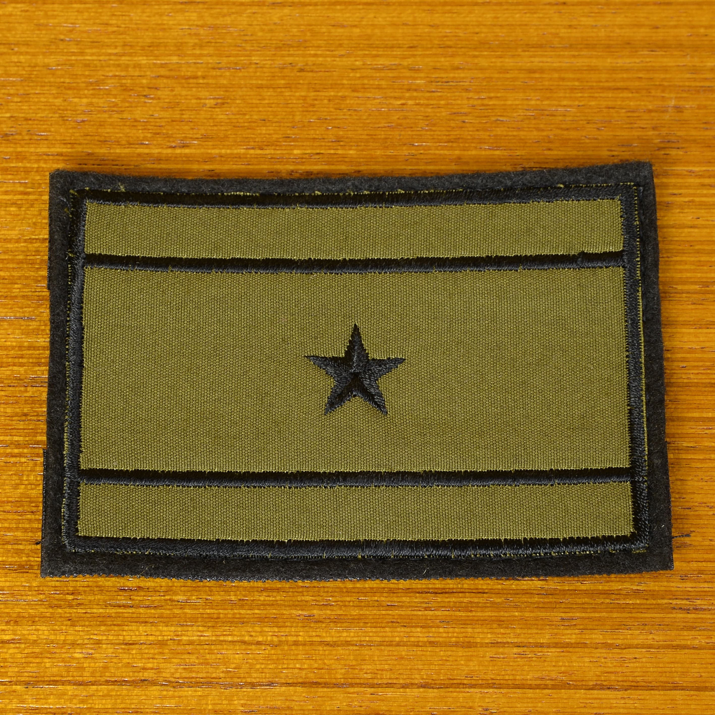 チェコ軍放出品 ワッペン 階級章 准尉1 星1個 細線あり ベルクロ付き OD