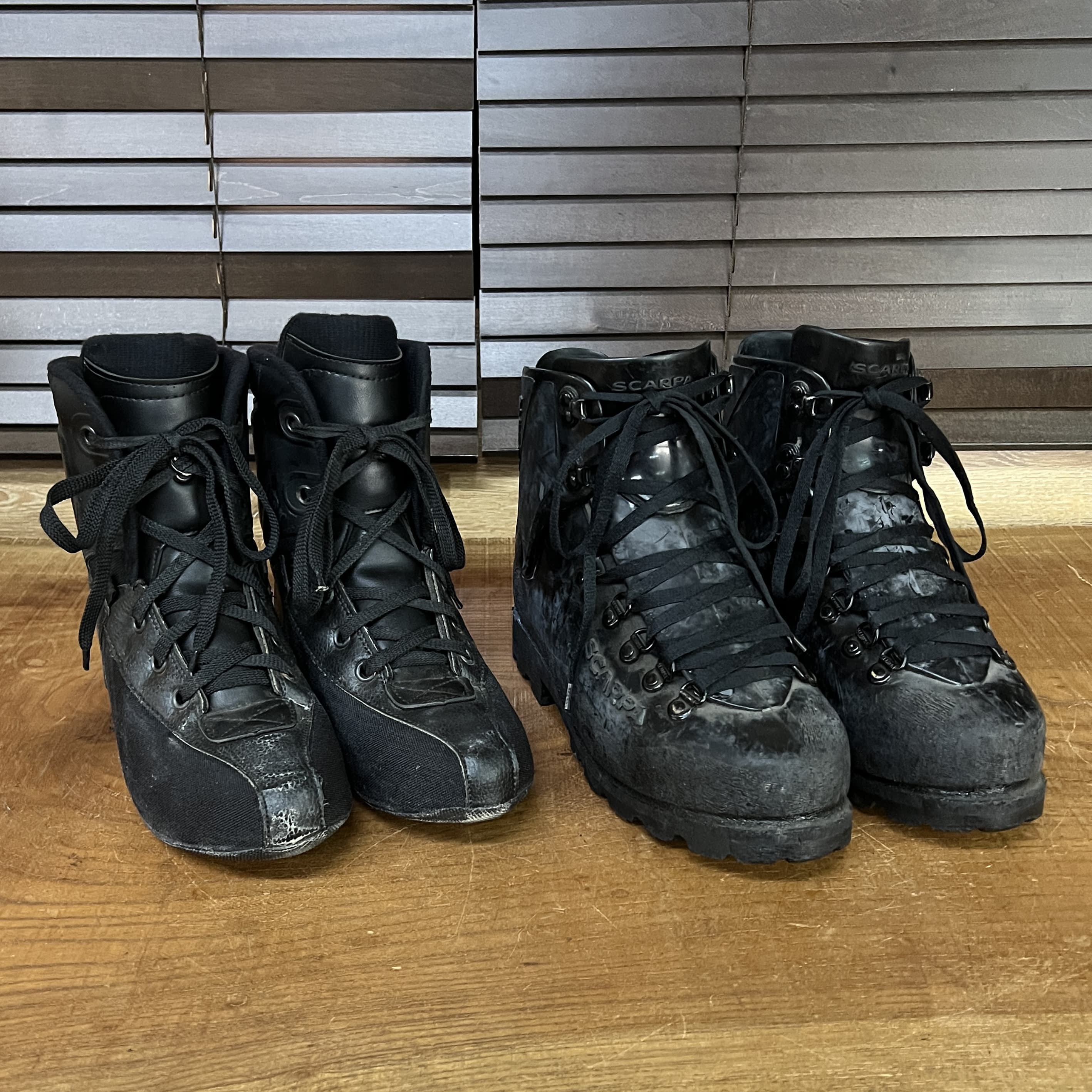 フランス軍放出品 マウンテンブーツ SCARPA 合皮