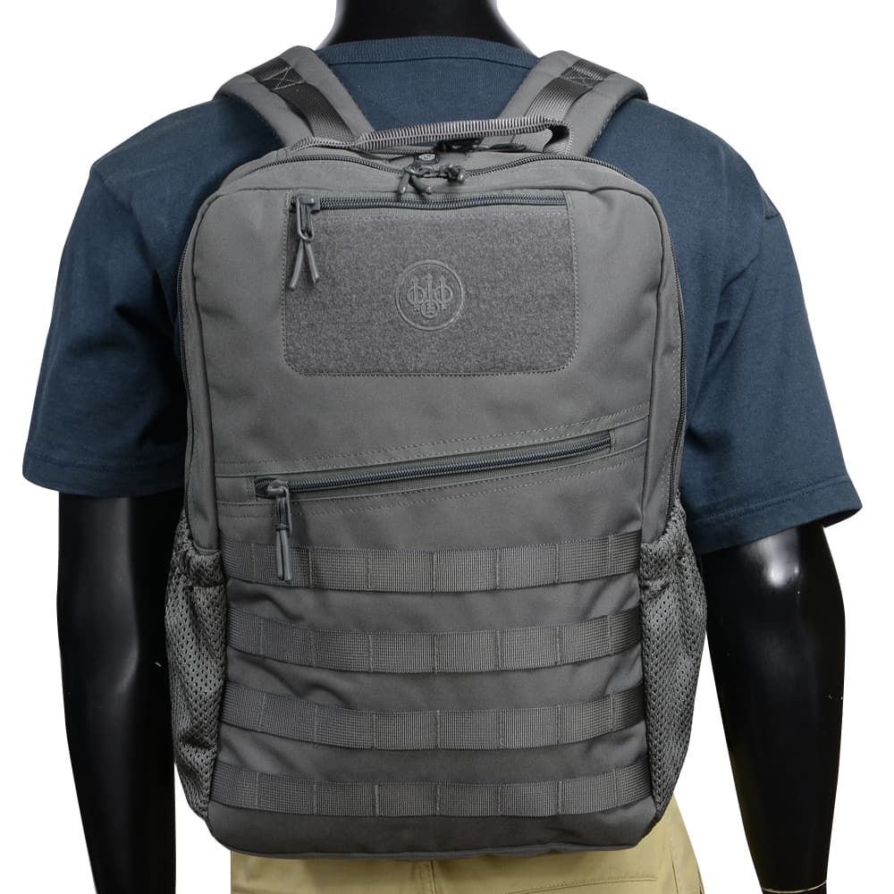 BERETTA バックパック 容量17L タクティカルデイパック MOLLE対応