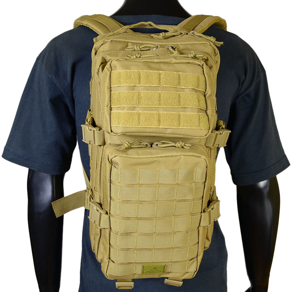 Red Rock Outdoor Gear アサルトパック 約28L MOLLEウェビング 80126