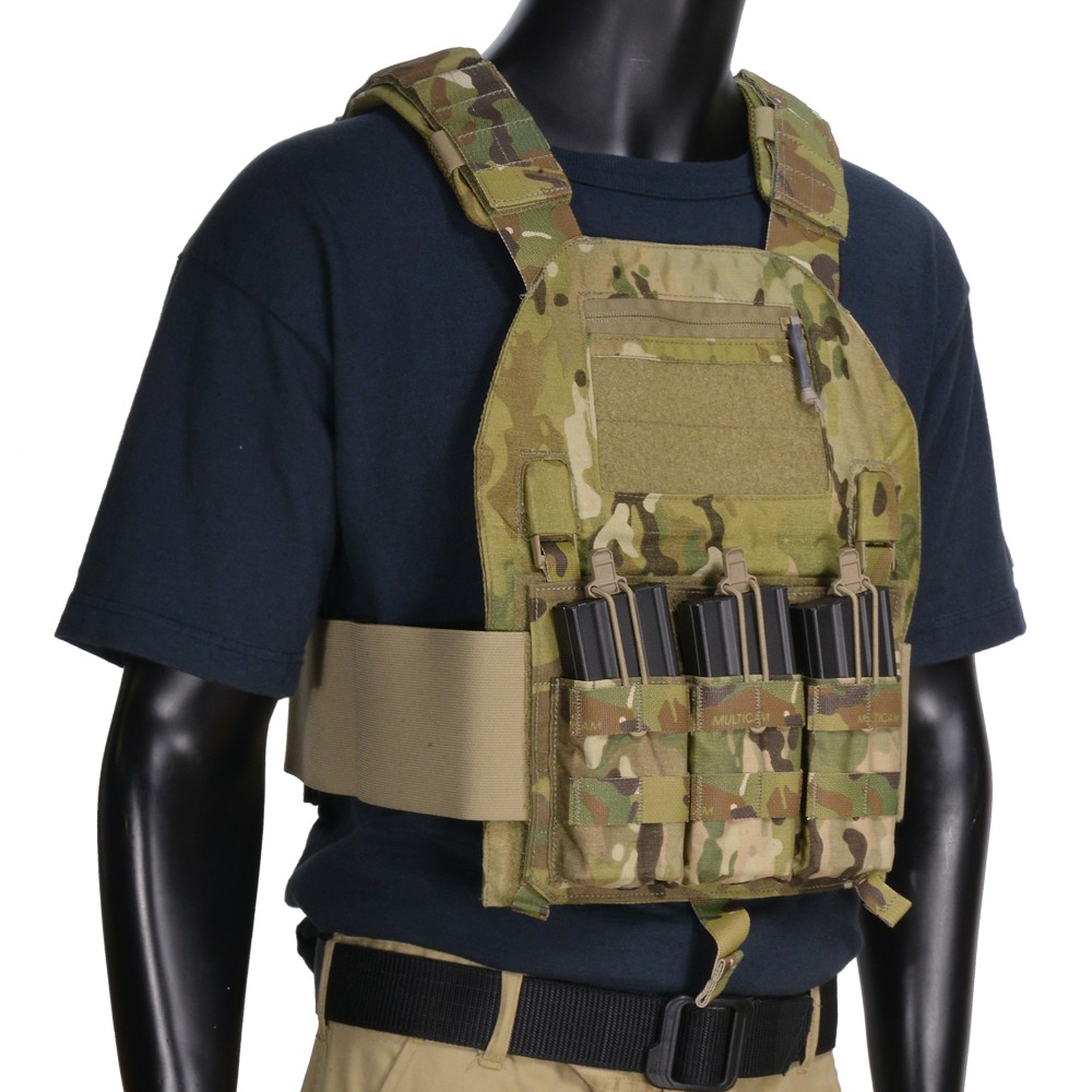 LBX Tactical プレートキャリア Costa Ludus コラボ M4マグポーチ付