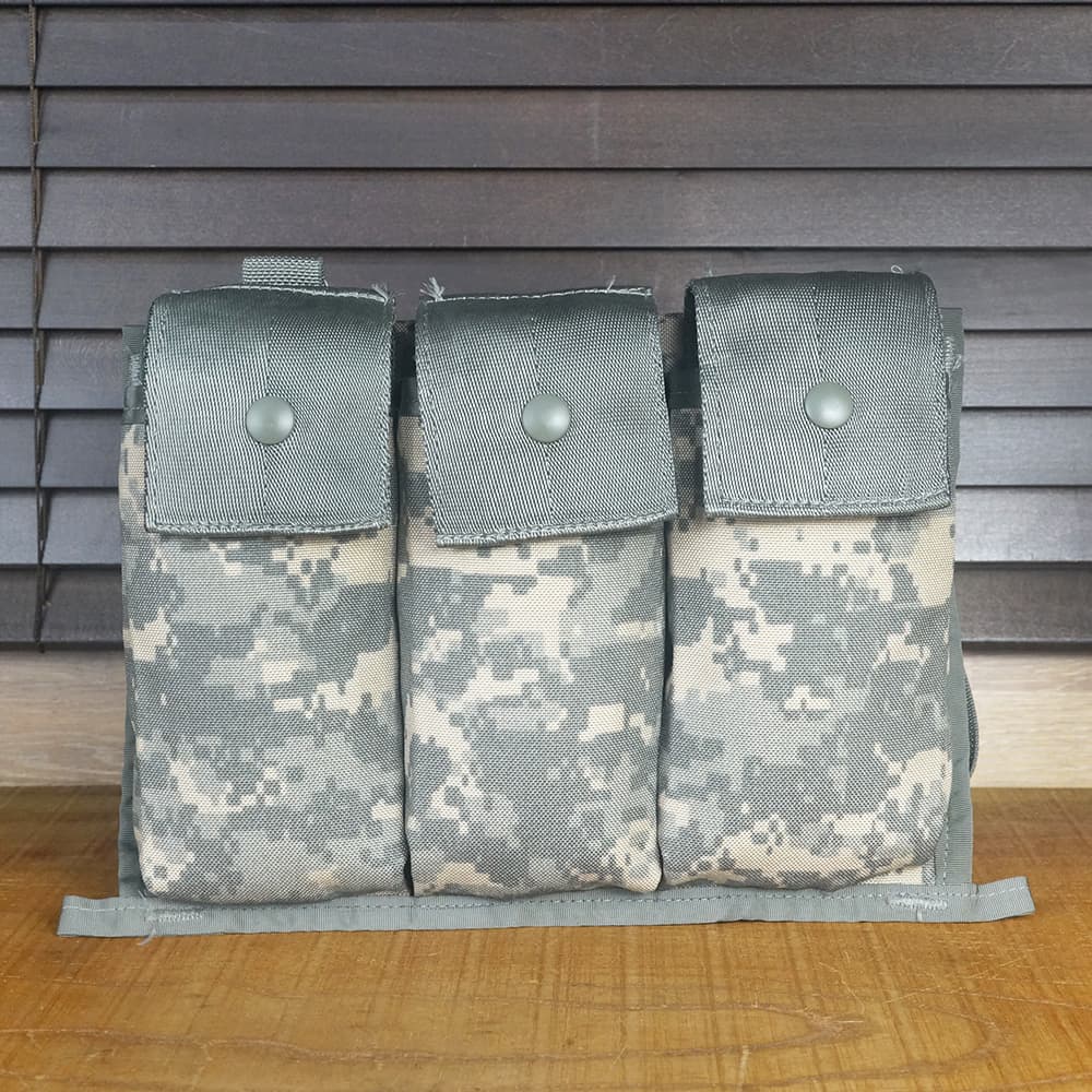 米軍放出品 バンダリア MOLLE II ライフルマガジンポーチ M4/AR15 ACU