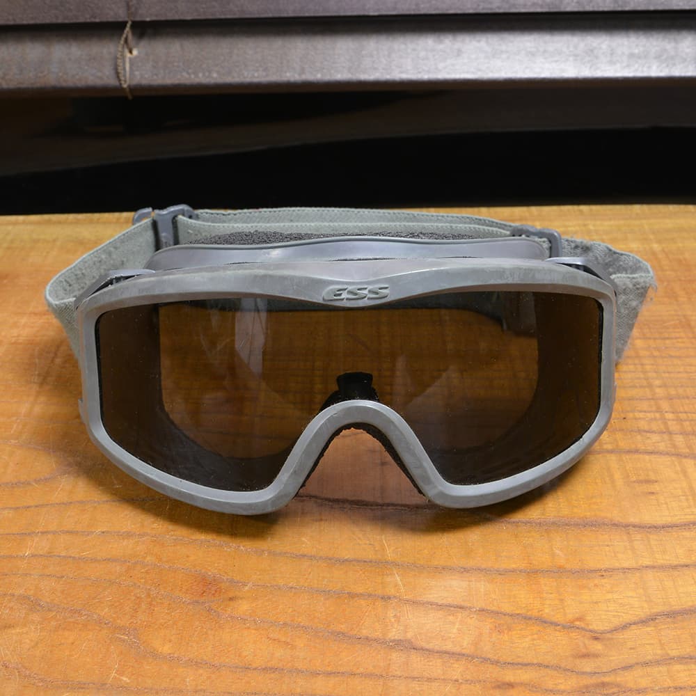 米軍放出品 ESS タクティカルゴーグル プロファイル NVG FGカラー 収納