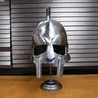 Gladiator ヘルメット 古代ローマ 剣闘士 西洋甲冑 スタンド付き 棘なし