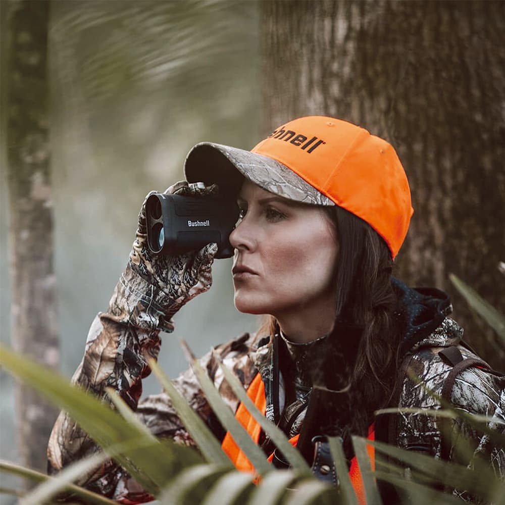 Bushnell 携帯型レーザー距離計 ENGAGE 1700 | ミリタリーショップ