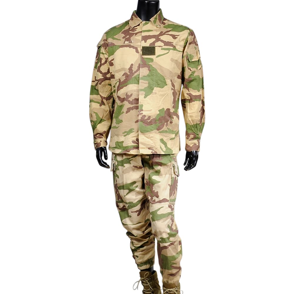 イタリア軍放出品 迷彩服 BDU 上下セット M92デザートリーフ迷彩 [ 48