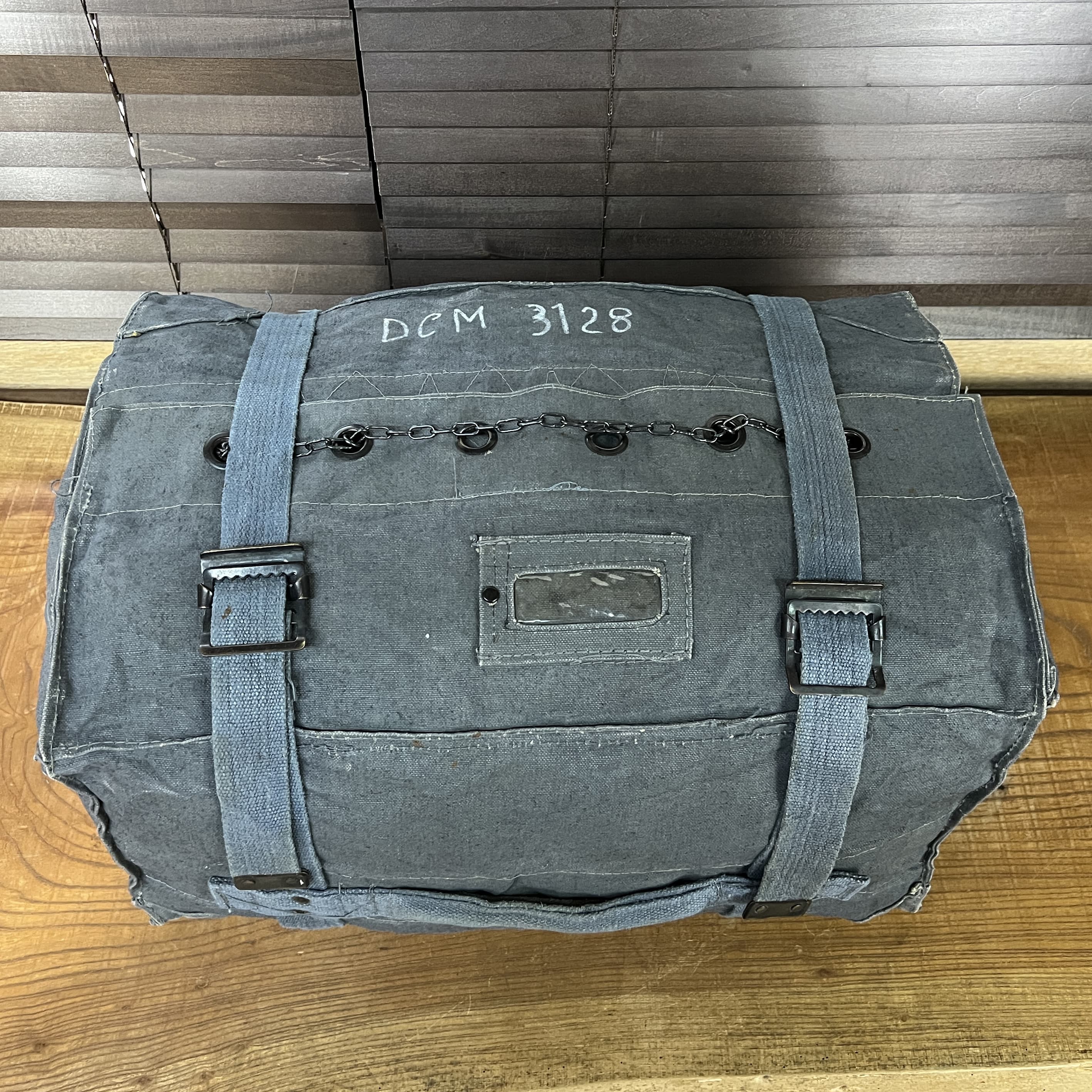 イタリア軍放出品 チェーン付 パラシュートバッグ 59L | ミリタリー