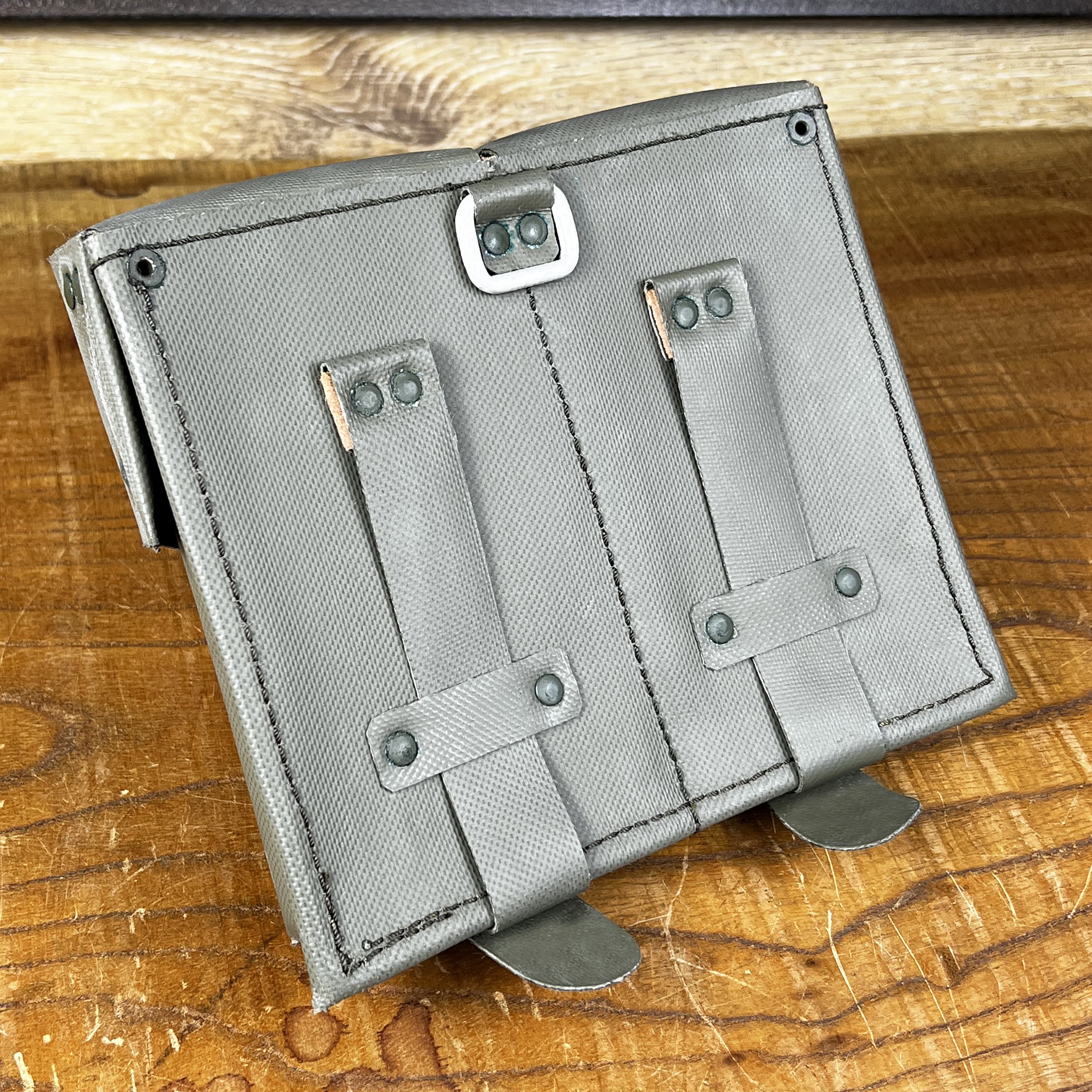 ドイツ軍放出品 ダブルマガジンポーチ G3マガジン用 ベルト対応