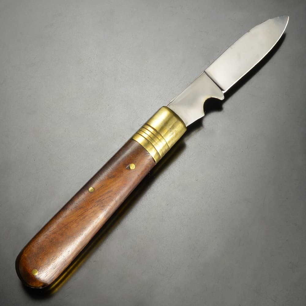 ハンドメイド 折りたたみナイフ 木製ハンドル 真鍮製ボルスター