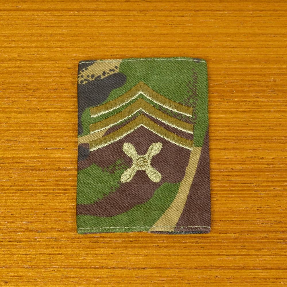 イギリス軍放出品 階級章 航空スペシャリスト(クラス1) 肩章ループ DPM