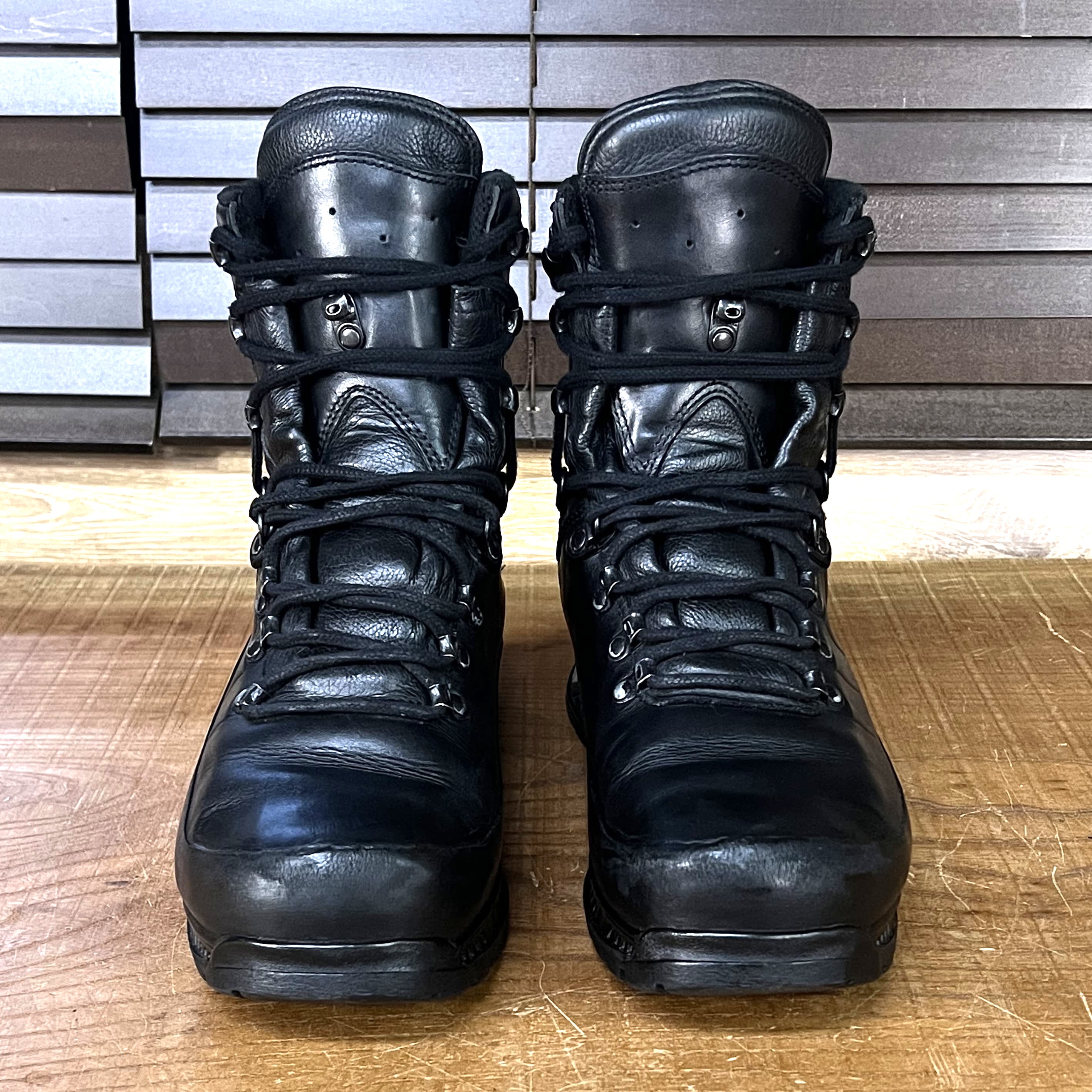 ドイツ軍放出品 コンバットブーツ MEINDL製 エクストリームコンバット