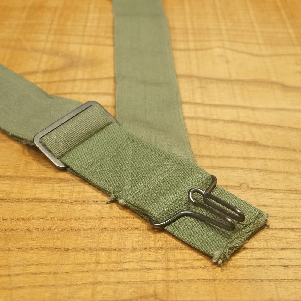 米軍放出品 サスペンダー ストレッチ素材 2点留め パンツ用 OD