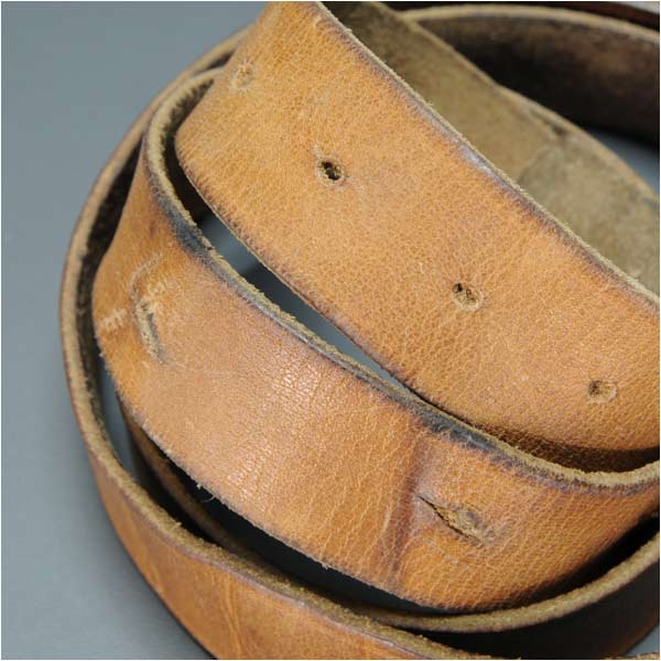 ビンテージ ミリタリー リュックレザーベルト（ドイツ軍）放出品 ドイツ軍放出品 リュックサック 山岳部隊 OD 西ドイツ | ミリタリー