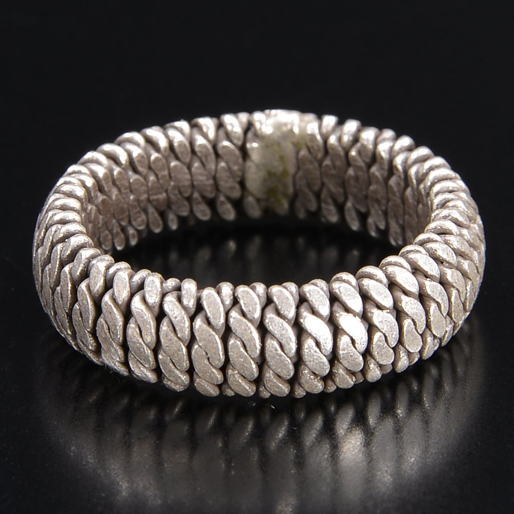 ミリタリーショップ レプマート カレン族 シルバーリング 蛇 鱗模様