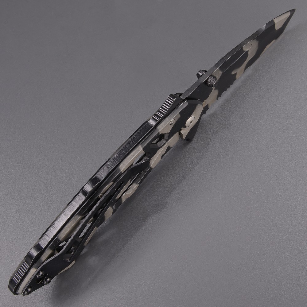 BUCK 折りたたみナイフ ボーンズ 半波刃 タイガーストライプカモ