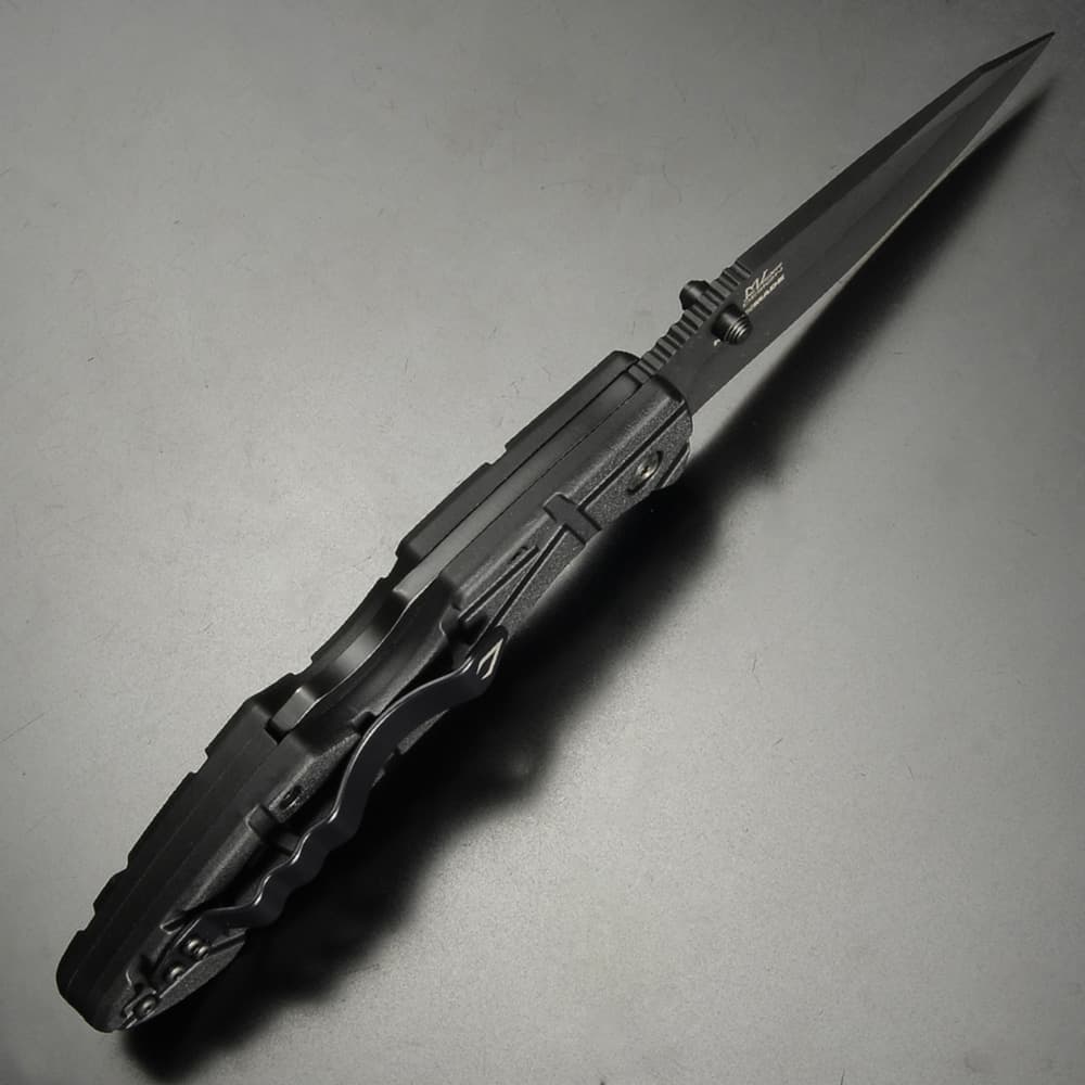 V NIVES 折りたたみナイフ Rocky II ロックバック式 VNI09FRNPBBK2[bvni09frnpbbk2r] V NIVES 折りたたみナイフ Rocky II ロックバック式 VNI09FRNPBBK2