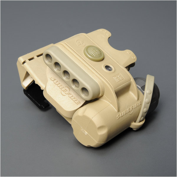 シュアファイア ヘルメットライト WH IR タン | ミリタリーショップ