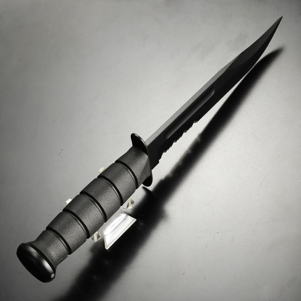 KA-BAR ハンティングナイフ 1214 ハイカーボン鋼 半波刃 樹脂製シース