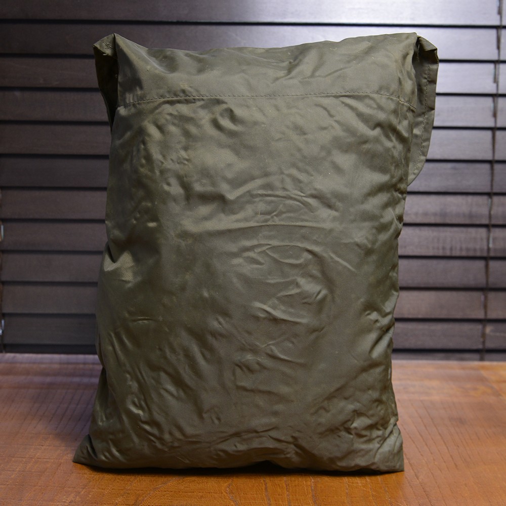 ミリタリーショップ レプマート / オーストリア軍放出品 テントシート