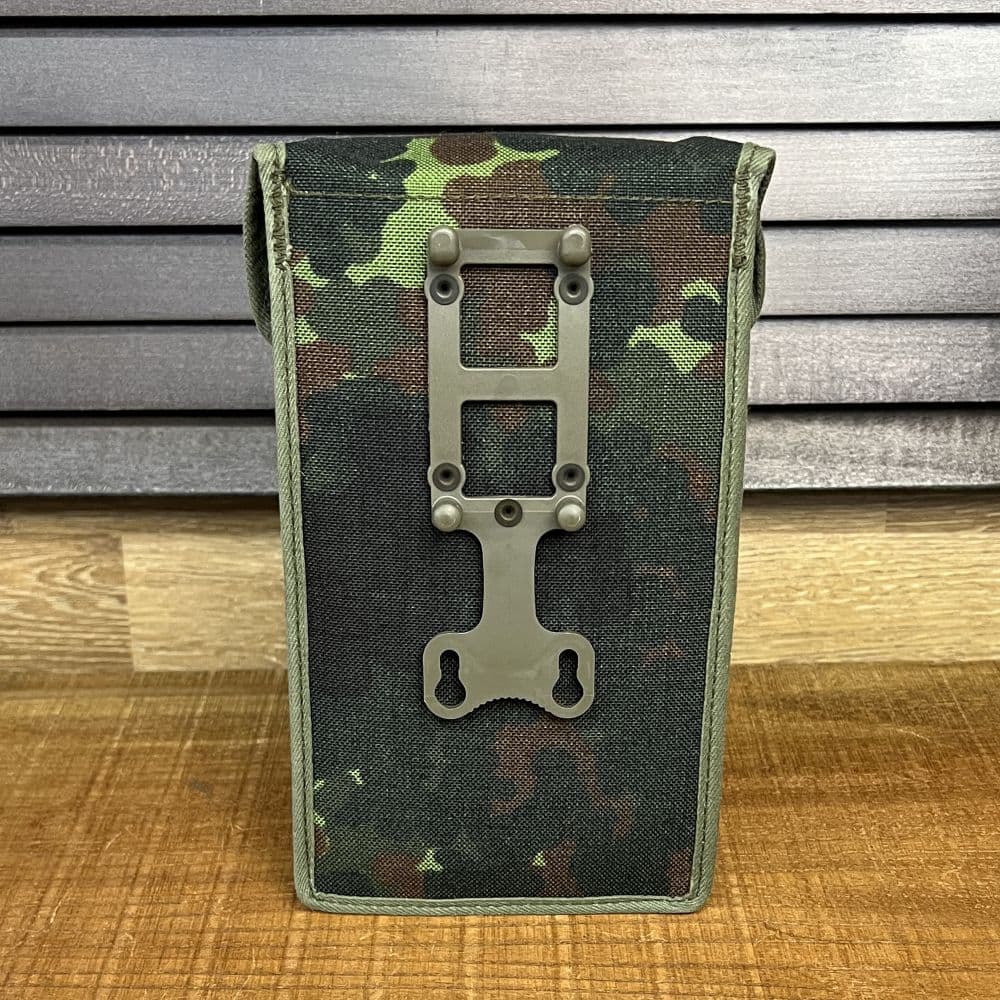 ドイツ軍放出品 マガジンポーチ UZI/MP2マガジン対応 フレクター迷彩