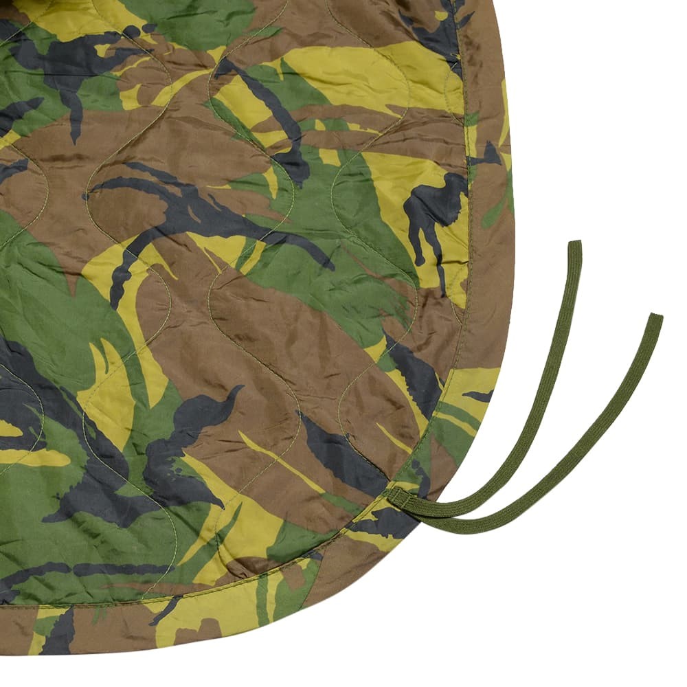 オランダ軍放出品 ポンチョライナー 迷彩柄 ポリエステル100