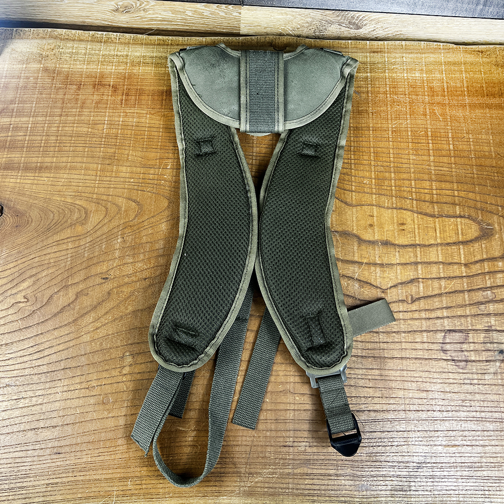オーストリア軍放出品 ショルダーベルト KAZ 03 バックパック用