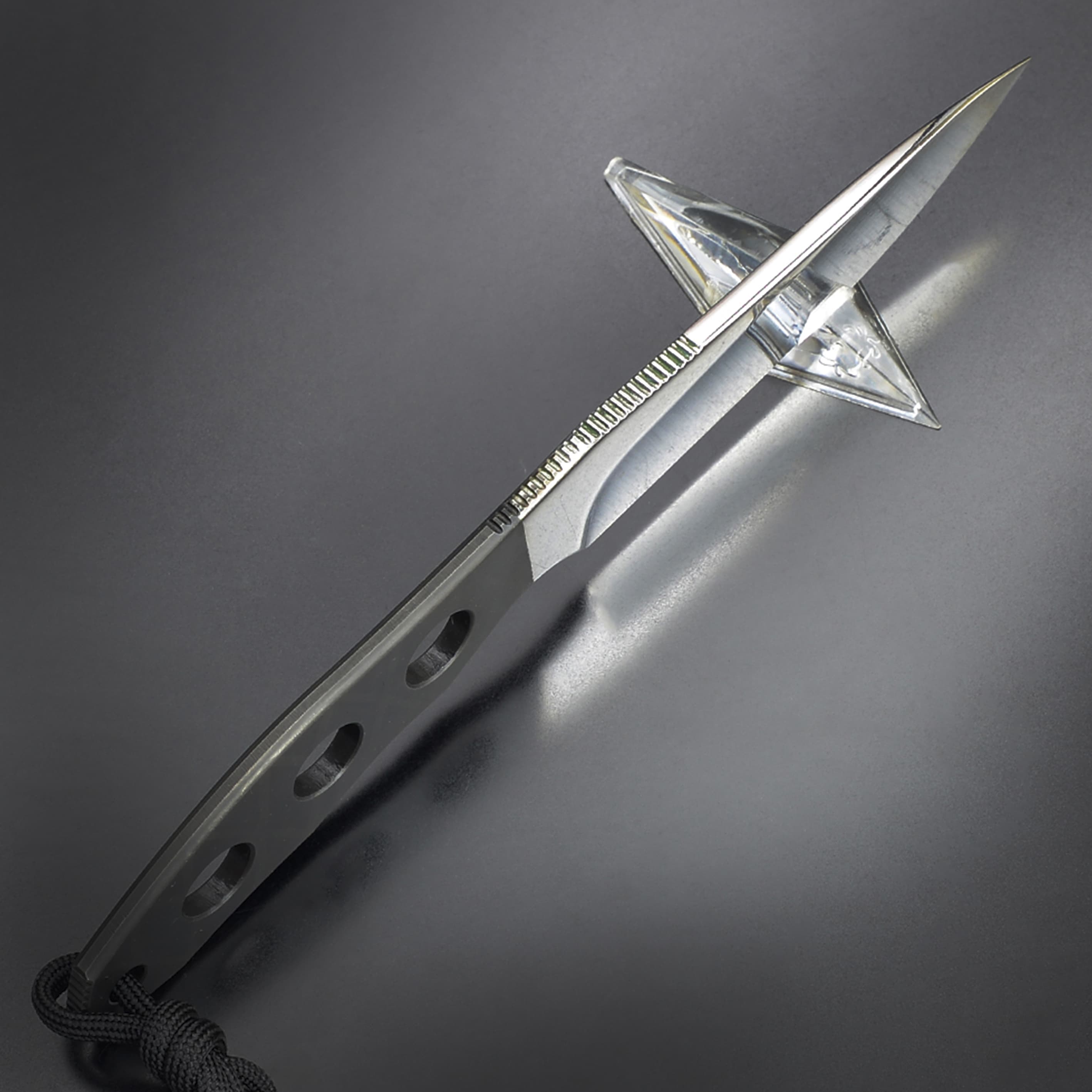 Makkari knives スケルトンナイフ 間狩純平作 ラプトルドロップ 樹脂製