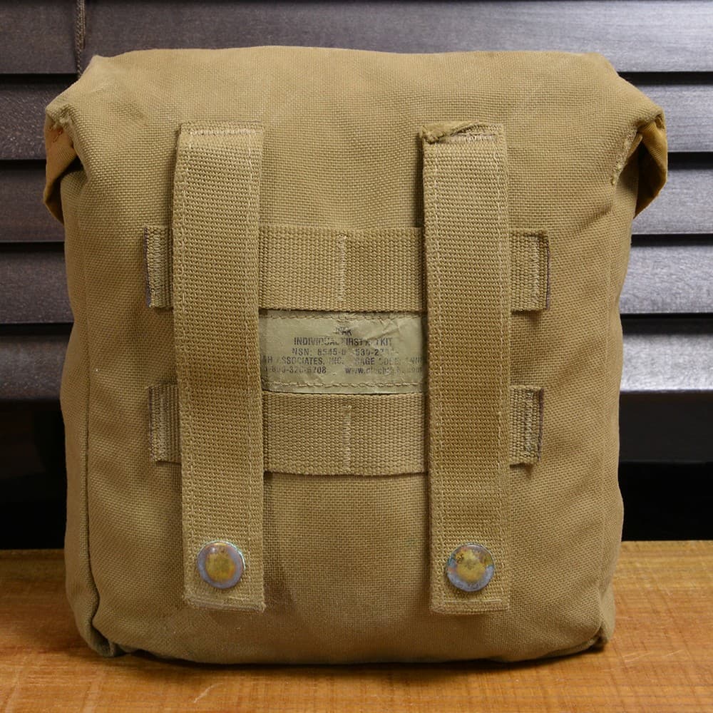 米軍放出品 アメリカ海兵隊 IFAKポーチ コヨーテブラウン | ミリタリー