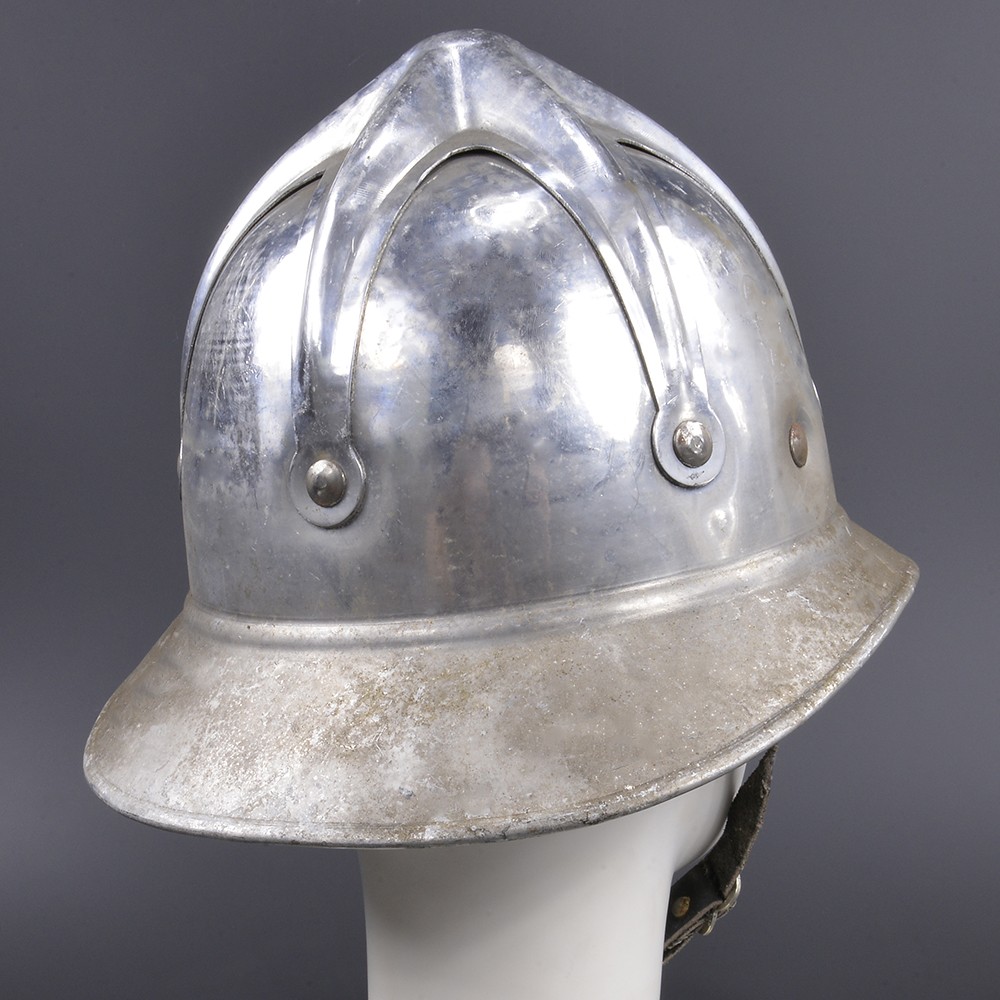 消防隊ヘルメット アルミ製 1940年代 セルビア放出品 | ミリタリー