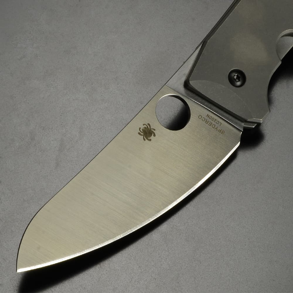 ミリタリーショップ レプマート / Spyderco 折りたたみナイフ SPYDIECHEF チタニウムハンドル C211TIP