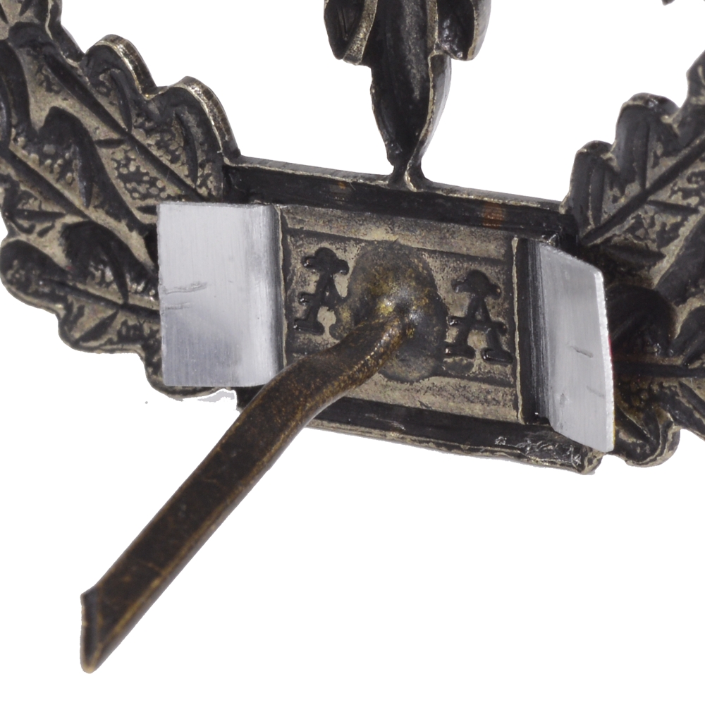 ドイツ軍放出品 記章ピンバッジ 憲兵科 ベレー帽用 | ミリタリー