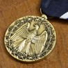 アメリカ軍 戦争捕虜章 プリズナー・オブ・ワーメダル POW 勲章
