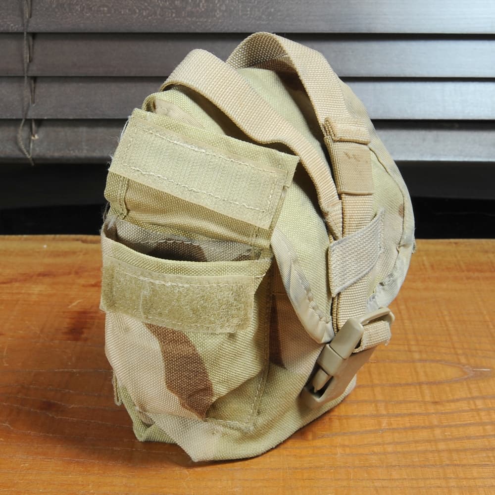 ミリタリーショップ レプマート / 米軍放出品 キャンティーンポーチ MOLLE対応 DCU迷彩 3カラーデザートカモ