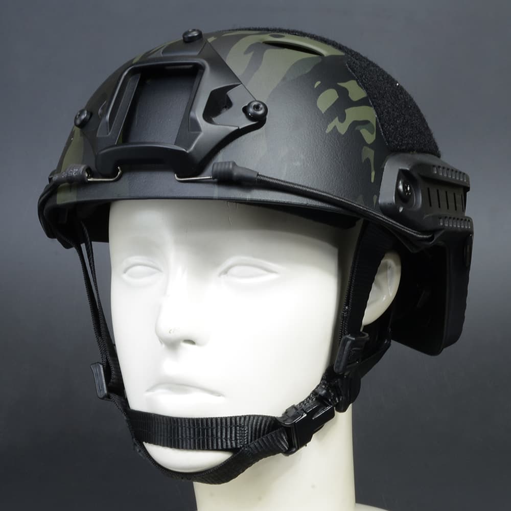 WoSporT タクティカルヘルメット FASTタイプ フェイスガード付き